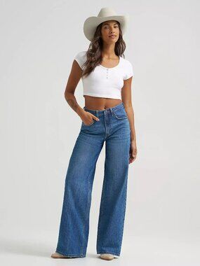 WRANGLER | Women's Retro Bailey High Rise Wide Leg Jeans in the Yvette wash.